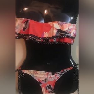 SUPER CUTE RUFFLE TOP BIKINI! S